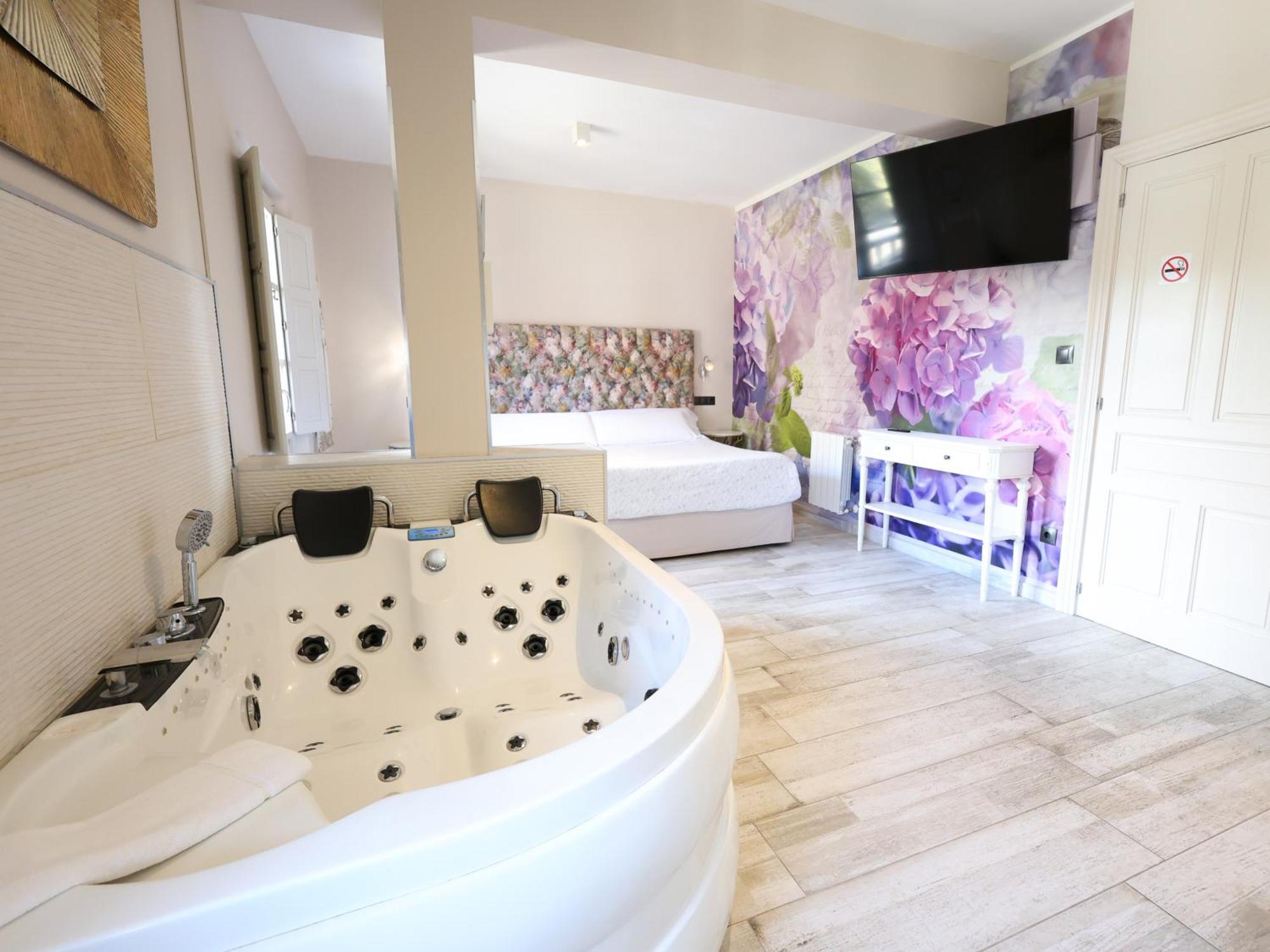 Akla Suites Con Jacuzzi Santillana Santillana del Mar Exterior foto