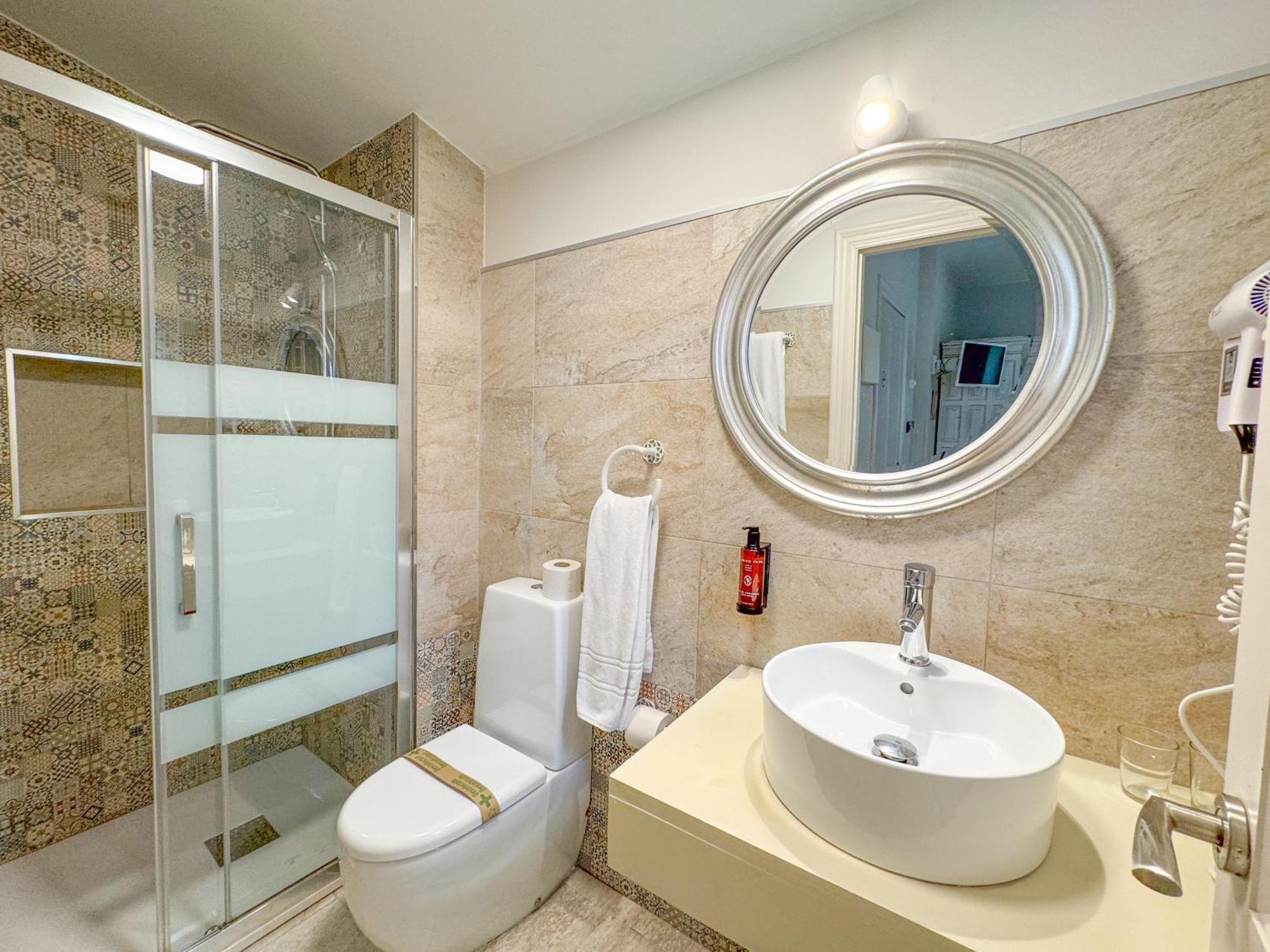 Akla Suites Con Jacuzzi Santillana Santillana del Mar Exterior foto